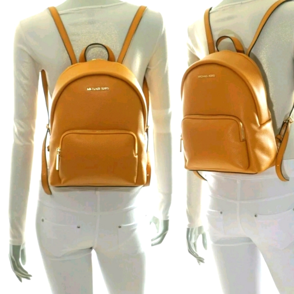 MICHAEL KORS ADINA MEDIUM BACKPACK - yellow
